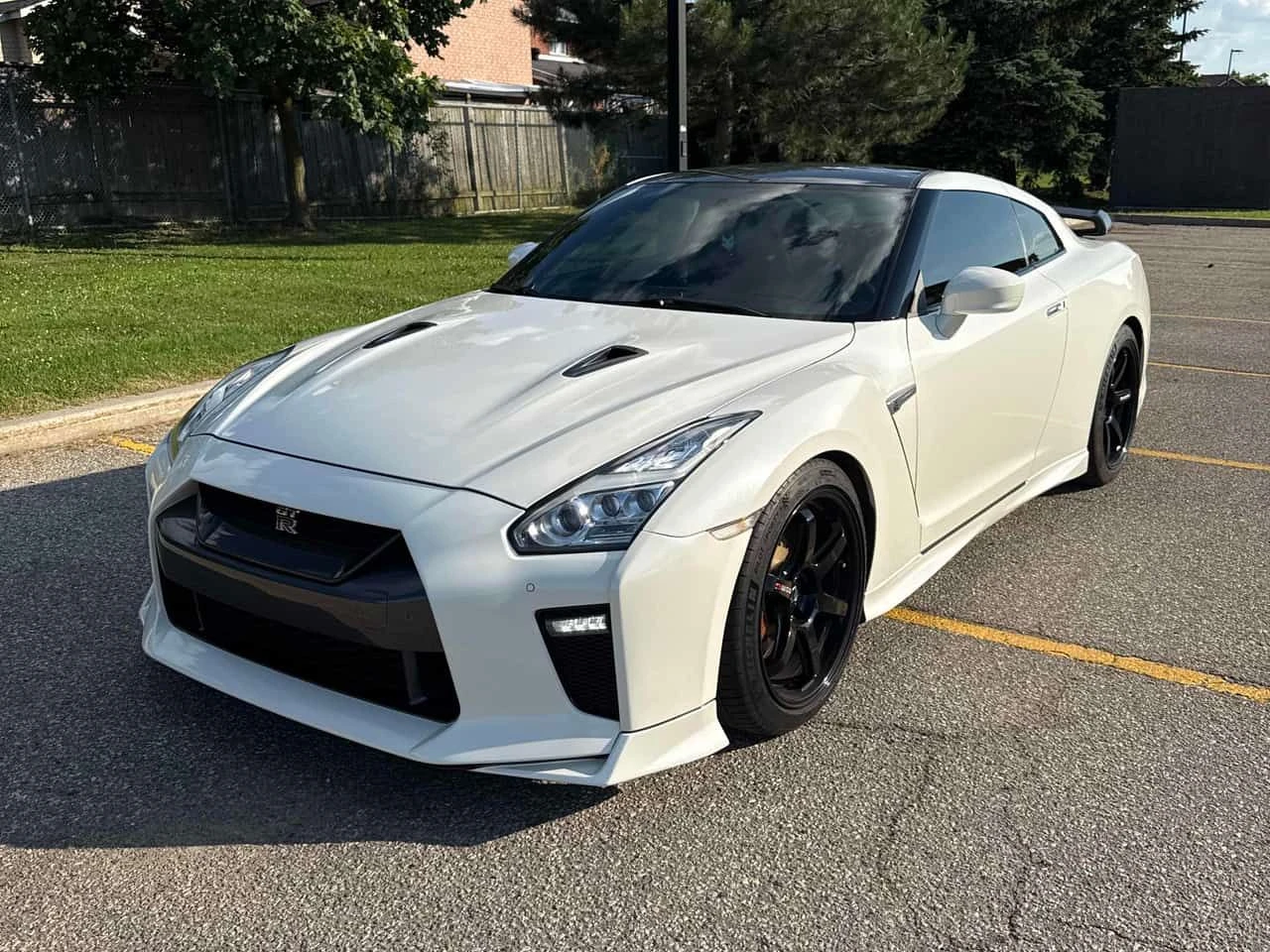 Nissan Gt-r * 2dr Cpe Track Edition* АВТОКРЕДИТ* 