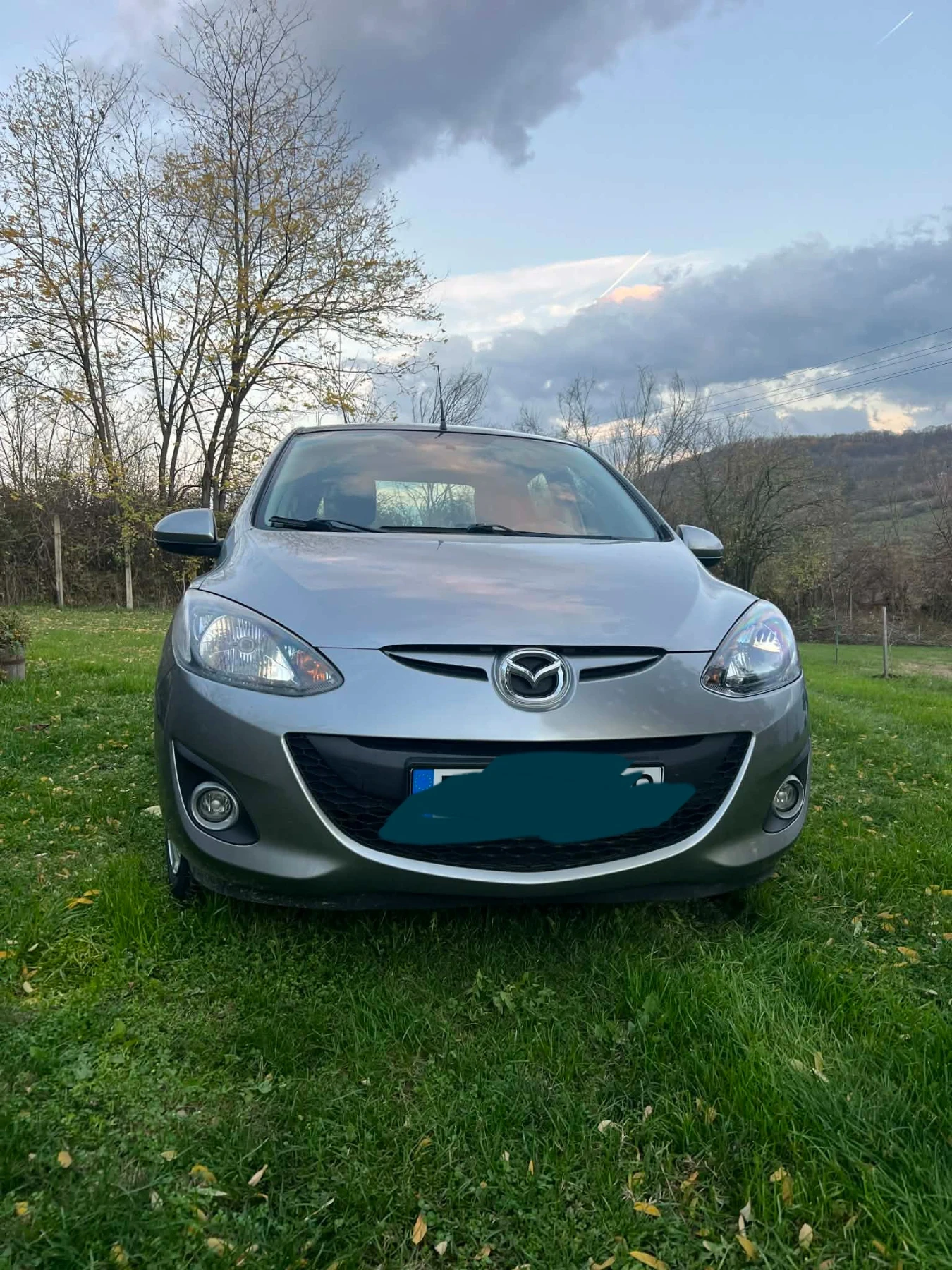 Mazda 2 Miral
