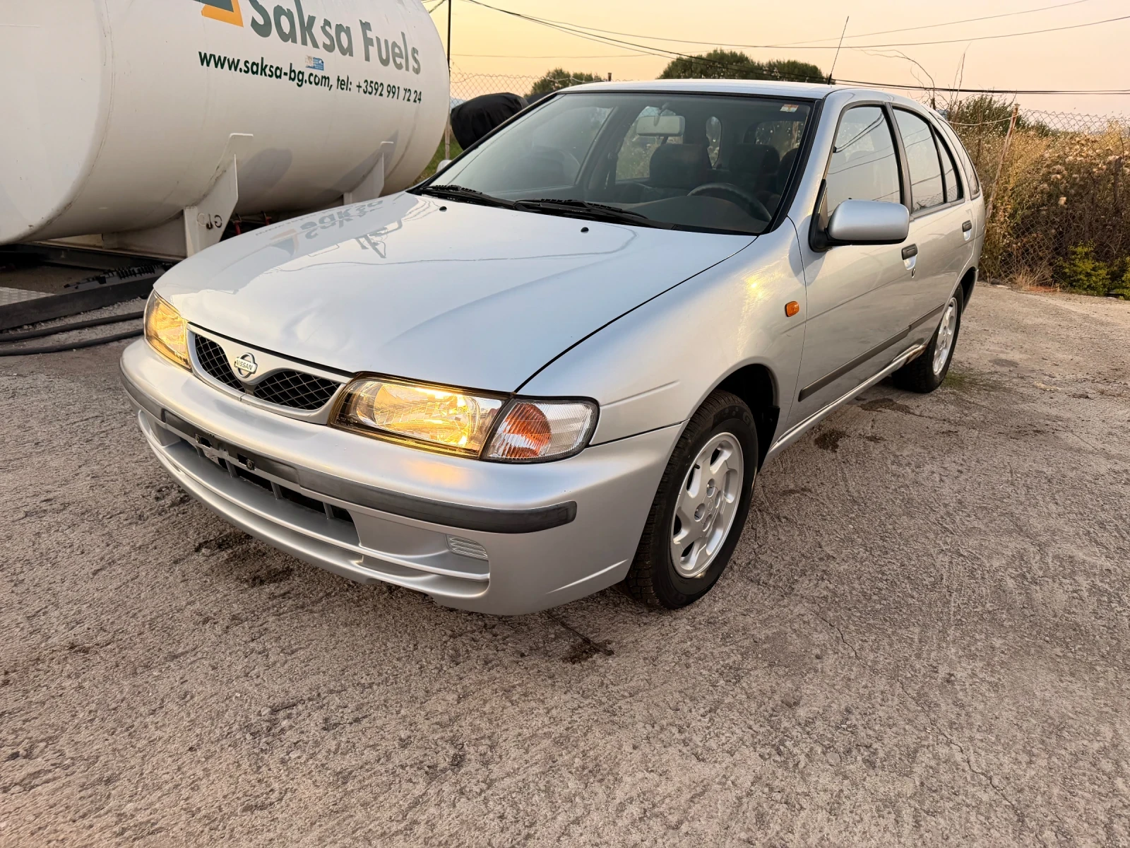Nissan Almera 1.6 КЛИМАТИК