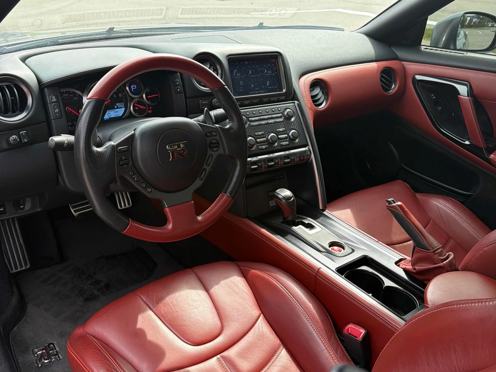 Nissan Gt-r * 2dr Cpe * АВТОКРЕДИТ БЕЗ ПЪРВОНАЧАЛНА ВНОСКА* , снимка 5 - Автомобили и джипове - 55950767