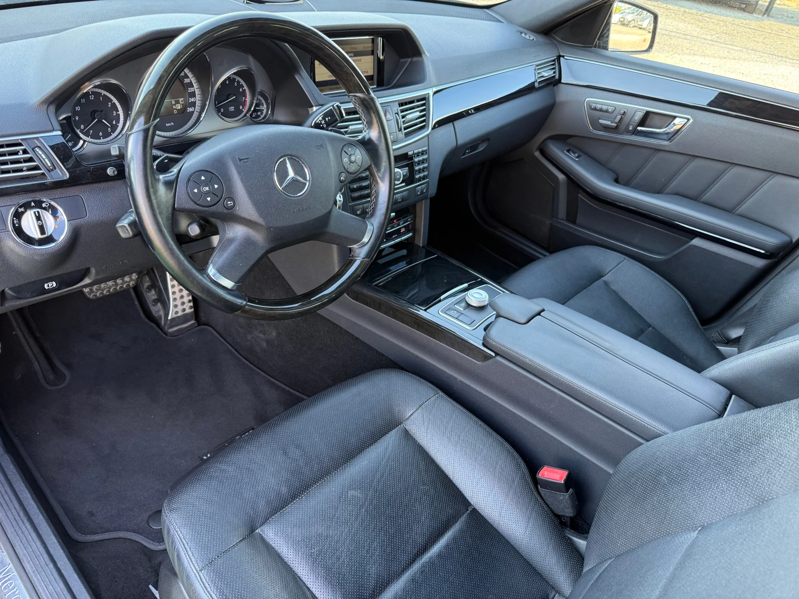 Mercedes-Benz E 350 V6* AMG LINE* ���������* �������* �����* ������ | Mobile.bg � ����������� 9