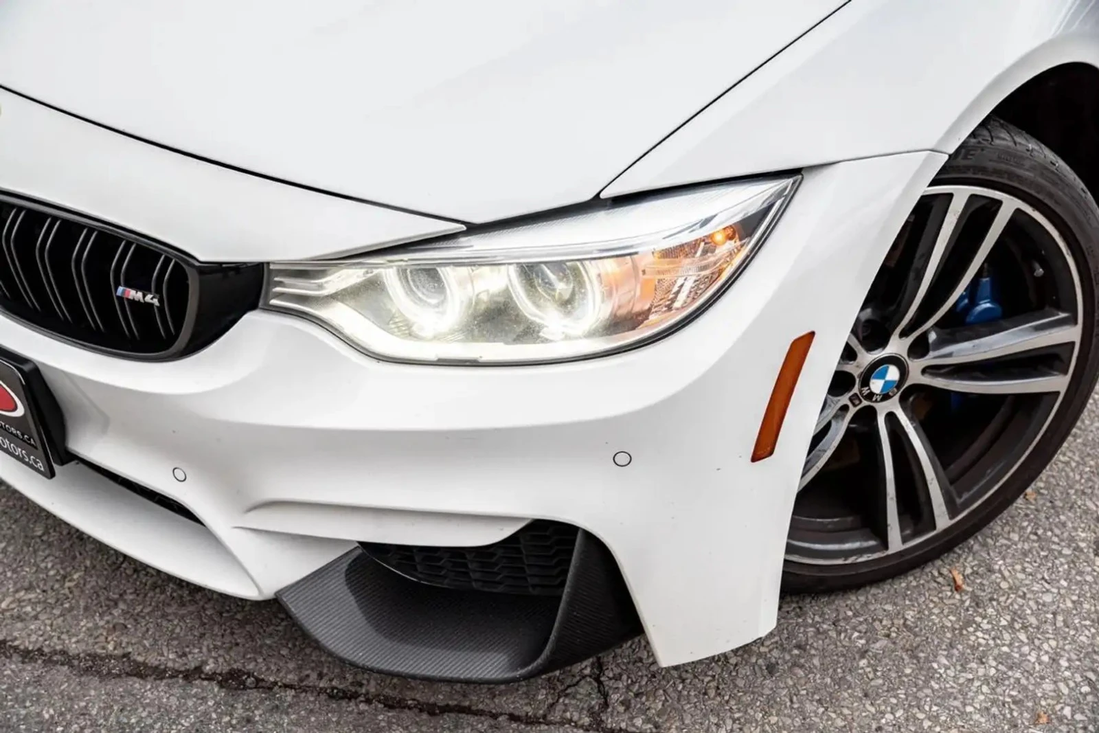 BMW M4 COUPE | CARBON PKG | HARMAN KARDON, снимка 3 - Автомобили и джипове - 56112331
