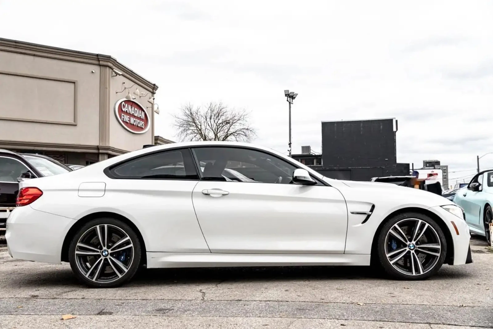 BMW M4 COUPE | CARBON PKG | HARMAN KARDON, снимка 4 - Автомобили и джипове - 56112331