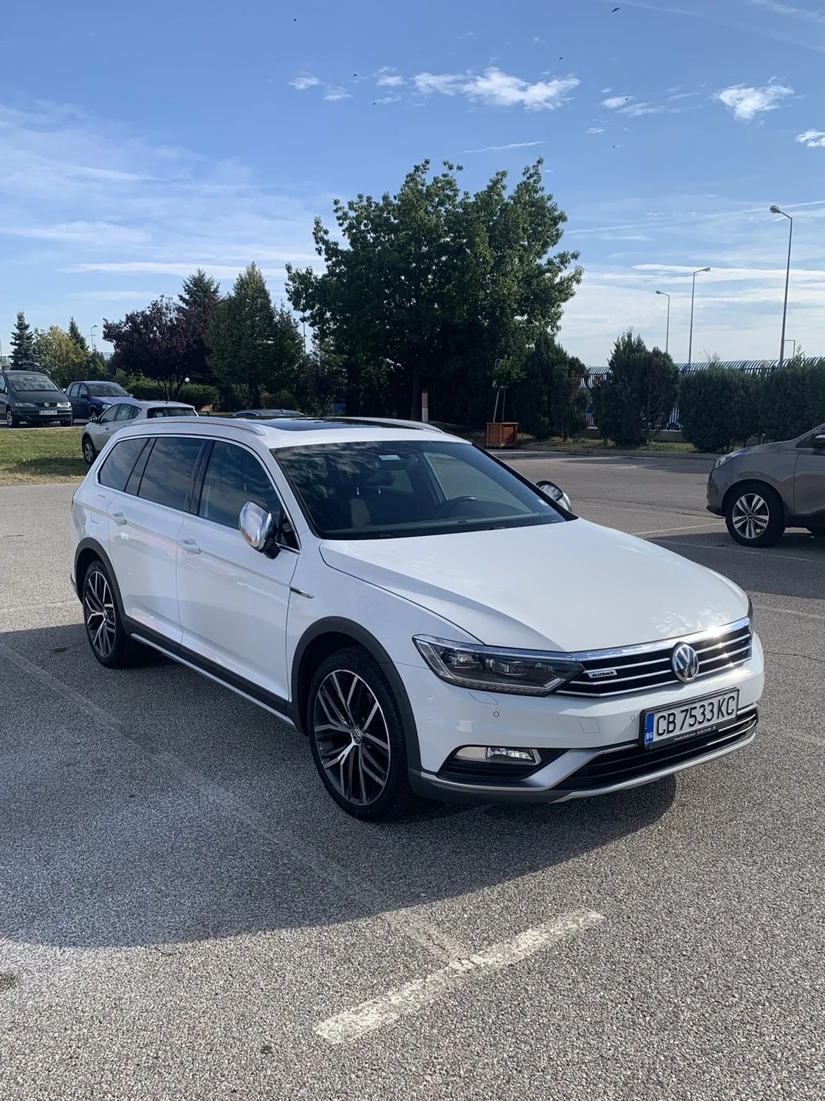 VW Passat 2.0 TSI, снимка 8 - Автомобили и джипове - 56485347