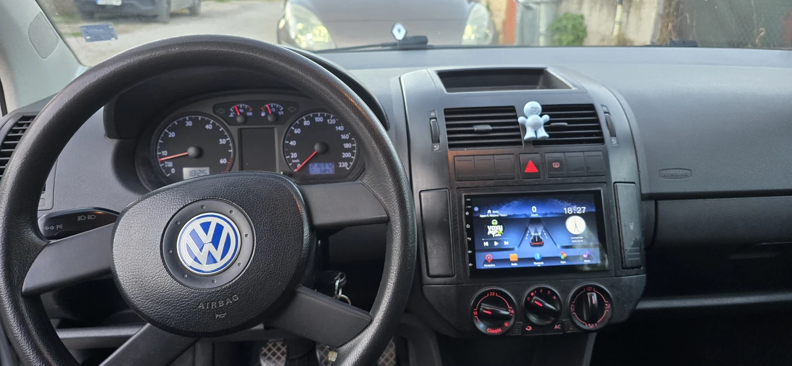 VW Polo, снимка 6 - Автомобили и джипове - 56660562