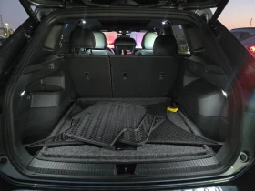 VW Tiguan SE R-Line Black, снимка 15