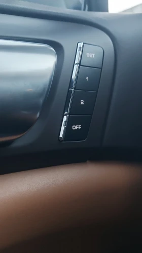 Обява за продажба на Porsche Cayenne GTS ~41 500 лв. - изображение 4 | Auto.bg Обява за продажба на Porsche Cayenne GTS ~41 500 лв. - изображение 4