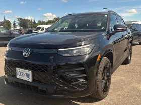VW Tiguan  Comfortline R Line Black Edition * CARFAX 