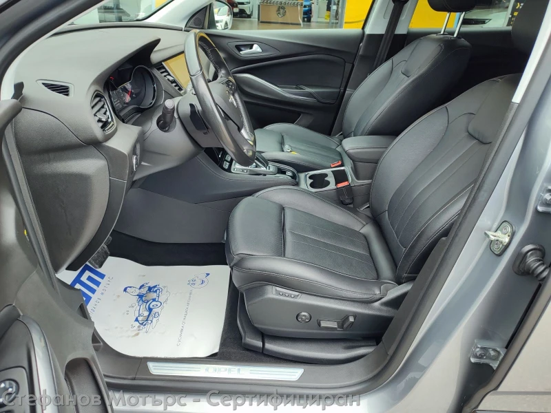 Opel Grandland X Ultimate 4x4 Plug-in-Hybrid 1.6 (300HP) AT8, снимка 12 - Автомобили и джипове - 48400426