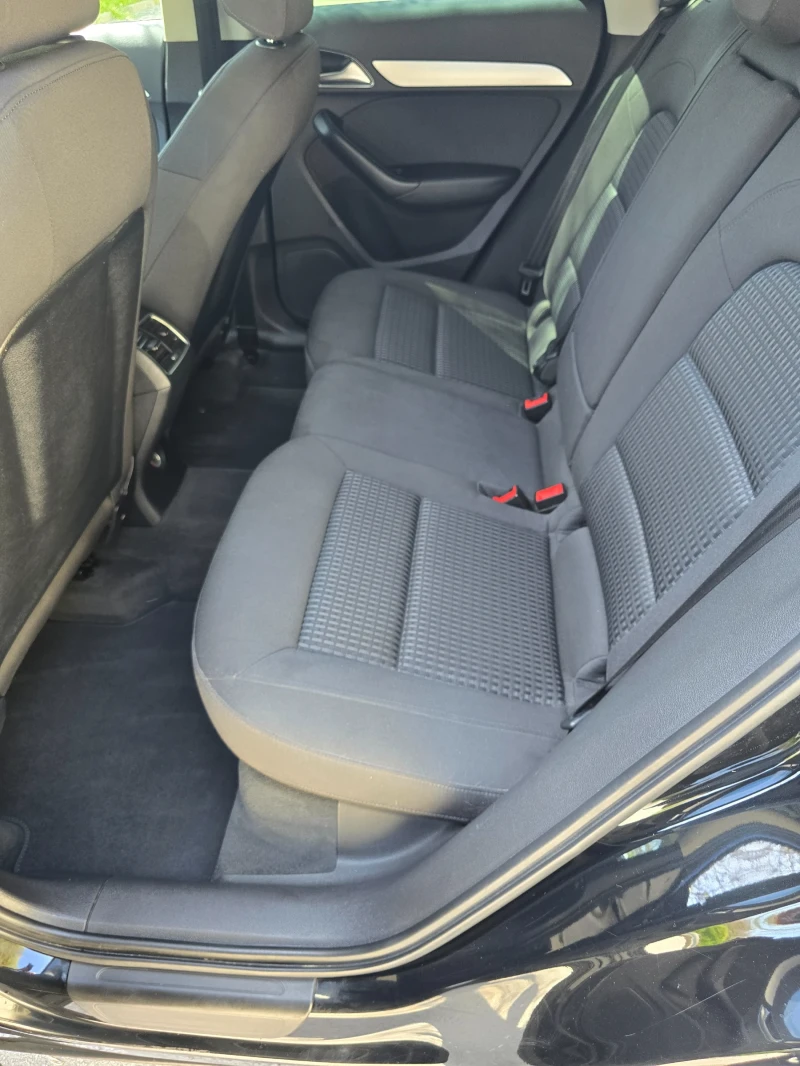 Audi Q3, снимка 10 - Автомобили и джипове - 52644455