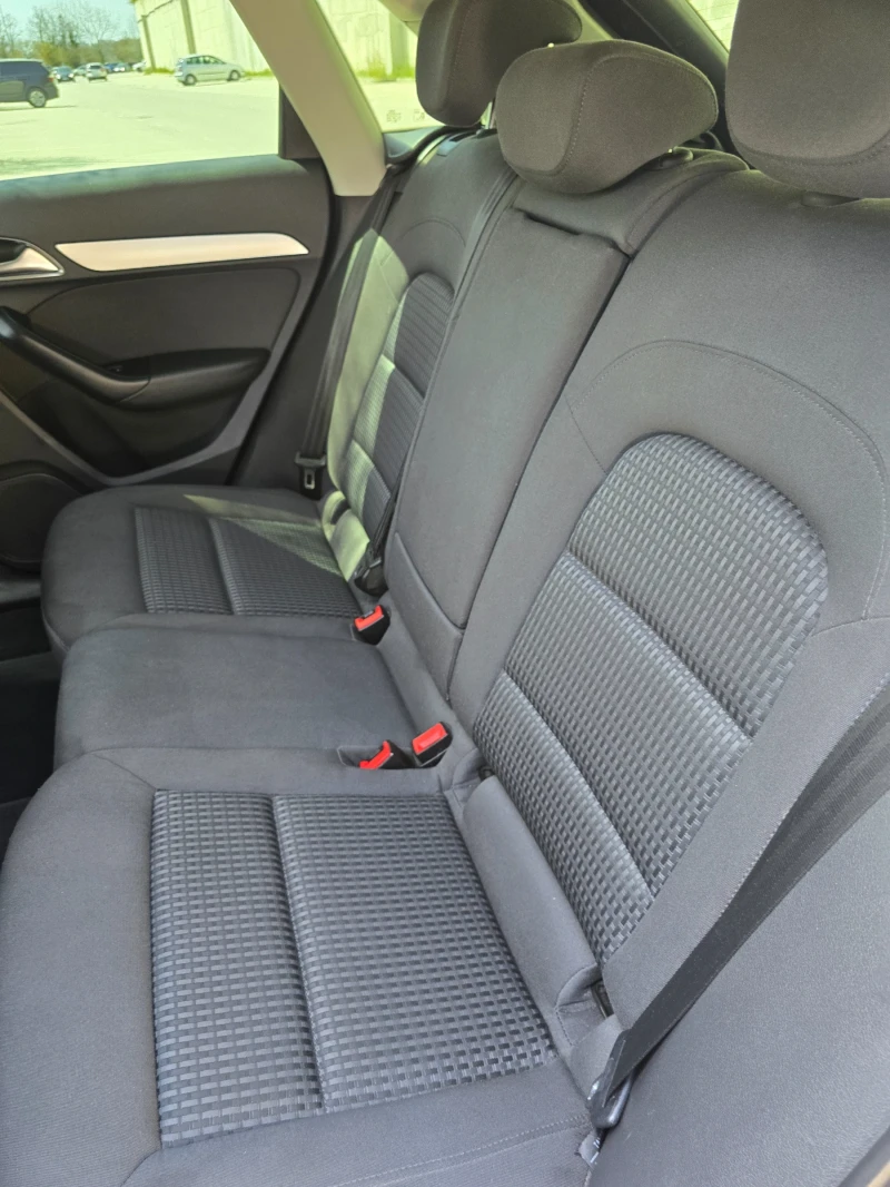 Audi Q3, снимка 11 - Автомобили и джипове - 52644455