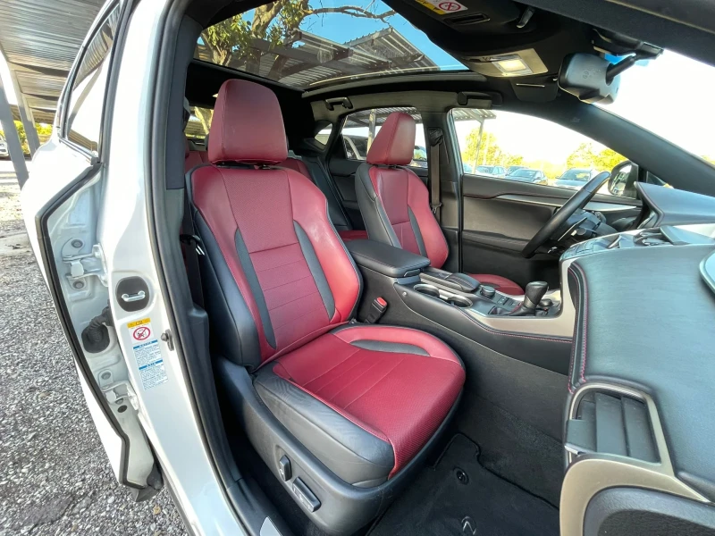 Lexus NX 300h F Sport/Distronic/Гаранция Безгрижие 12, снимка 15 - Автомобили и джипове - 52020370
