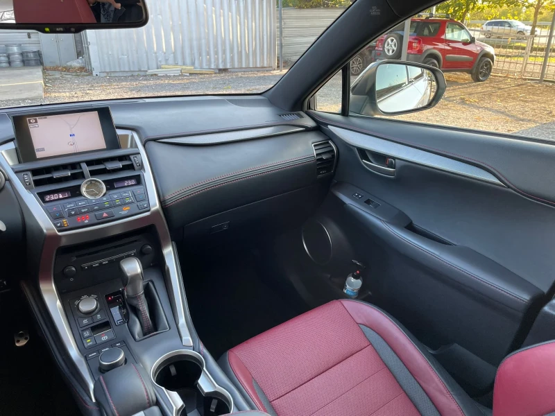 Lexus NX 300h F Sport/Distronic/Гаранция Безгрижие 12, снимка 12 - Автомобили и джипове - 52020370