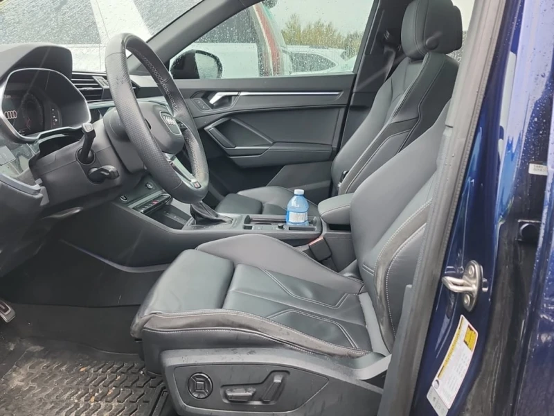 Audi Q3 TECHNIK  CARFAX, снимка 5 - Автомобили и джипове - 52413938