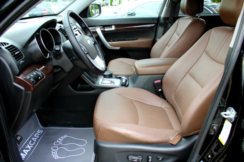 Kia Sorento 2.2CRDi СОБСТВЕН ЛИЗИНГ, снимка 10 - Автомобили и джипове - 52542503