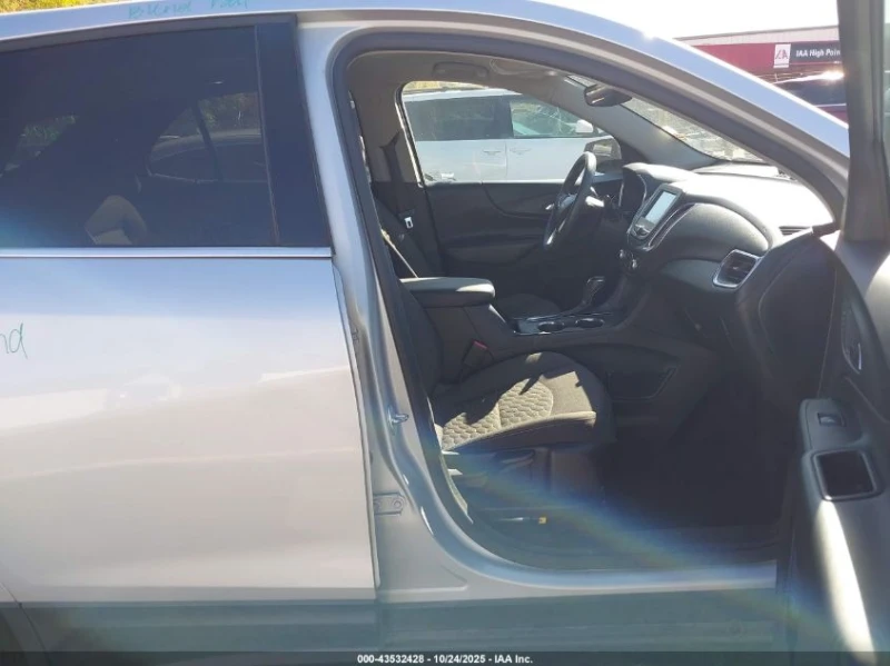 Chevrolet Equinox 1.5L I-4 DI, DOHC, VVT, TURBO, 170HP All Wheel, снимка 10 - Автомобили и джипове - 53046658