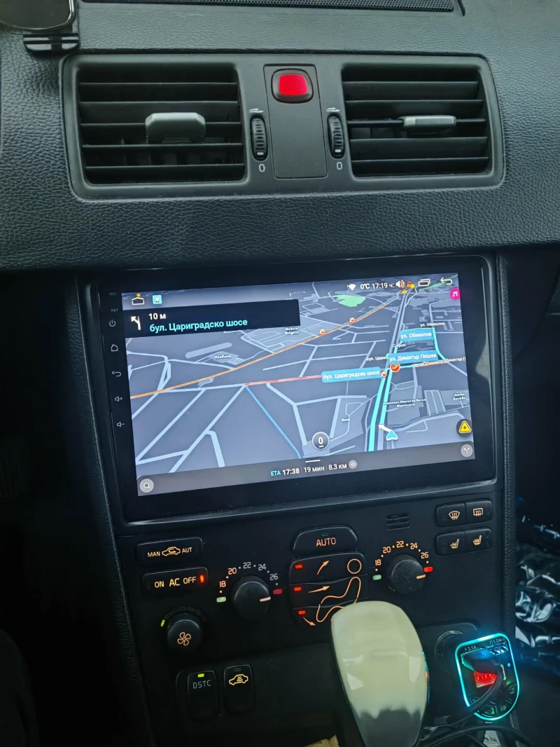 Volvo Xc90 2, 4, снимка 9 - Автомобили и джипове - 53063469