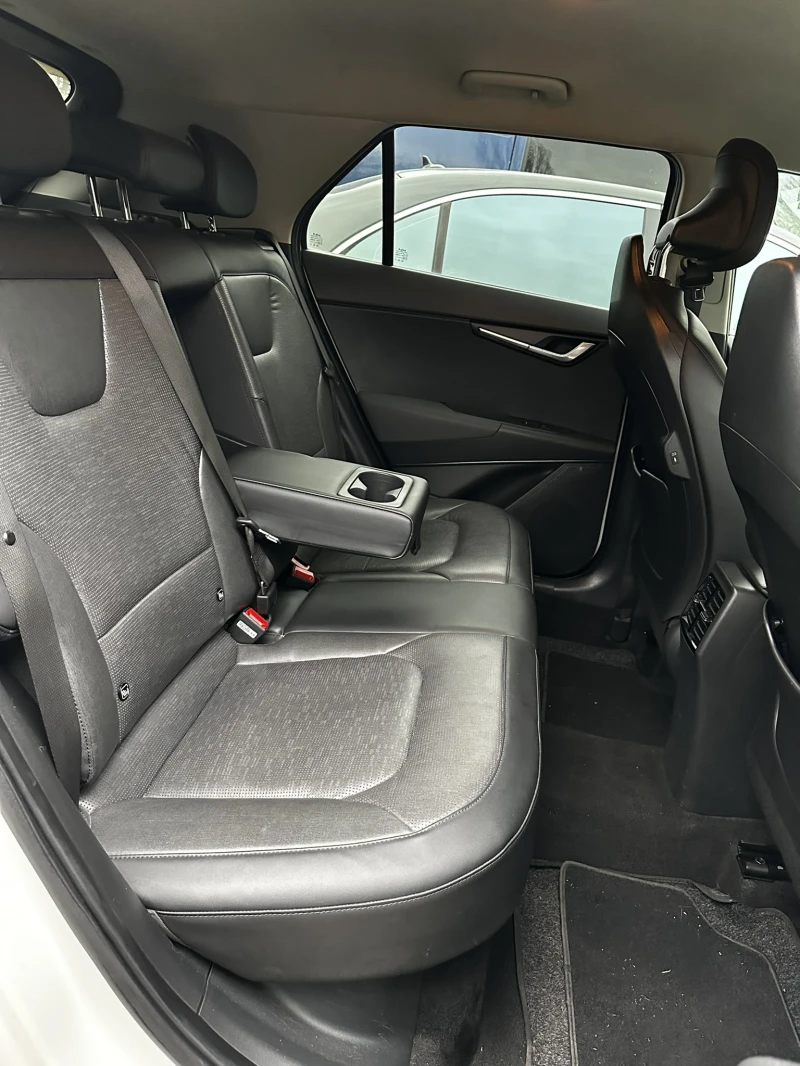 Kia Niro 1.6gdi HYBRID FULL екстри, снимка 15 - Автомобили и джипове - 53477622