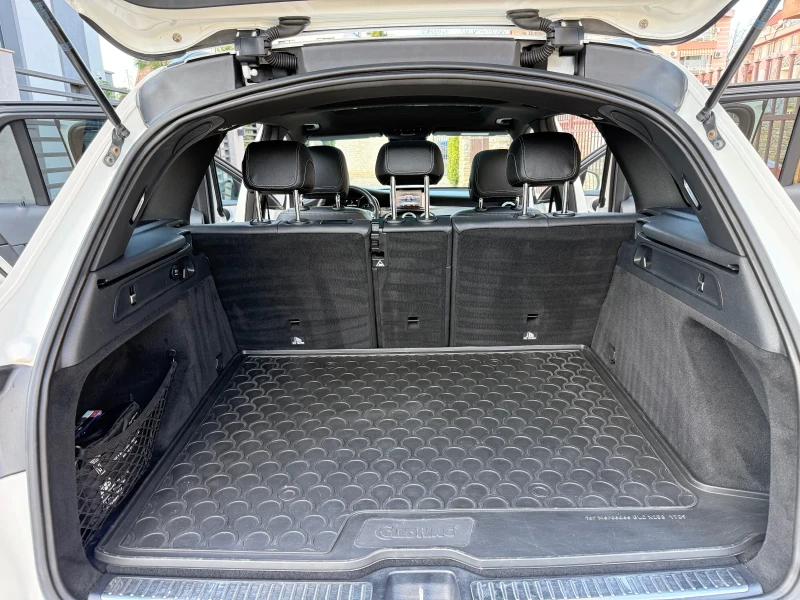 Mercedes-Benz GLC 220 AMG LINE 9G-TRONIC 4MATIC, снимка 12 - Автомобили и джипове - 53576497