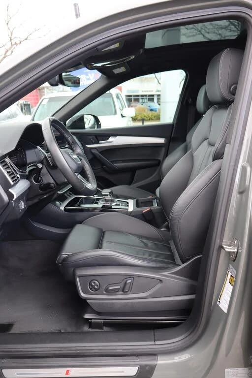 Audi Q5 S-LINE* DIGITAL* DISTRONIC* PANORAMA* , снимка 9 - Автомобили и джипове - 53021519