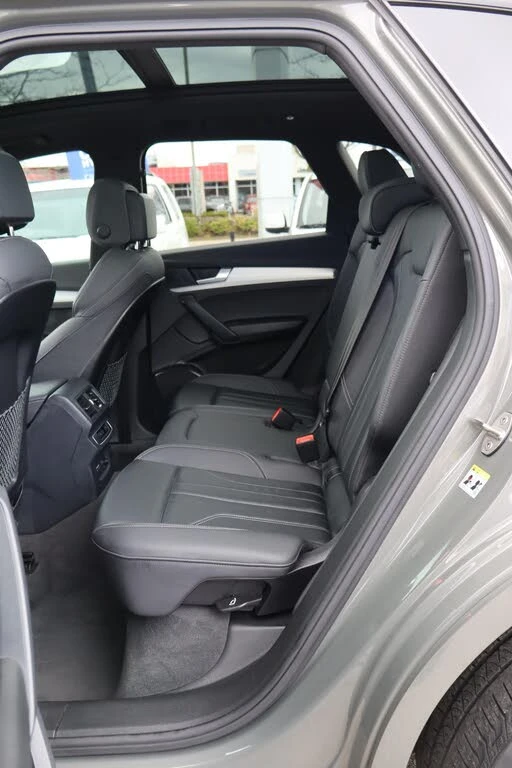 Audi Q5 S-LINE* DIGITAL* DISTRONIC* PANORAMA* , снимка 11 - Автомобили и джипове - 53021519