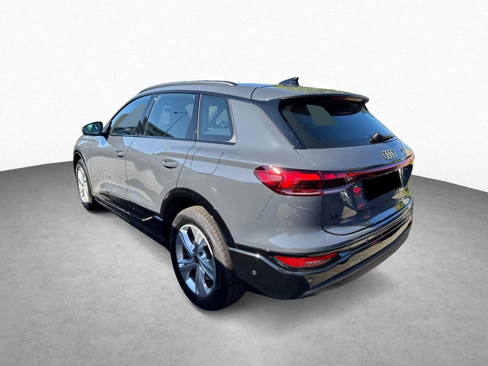 Audi Q6 100kW* S-LINE* QUATTRO* 360CAM* DISTR* KEYLESS*  - изображение 7