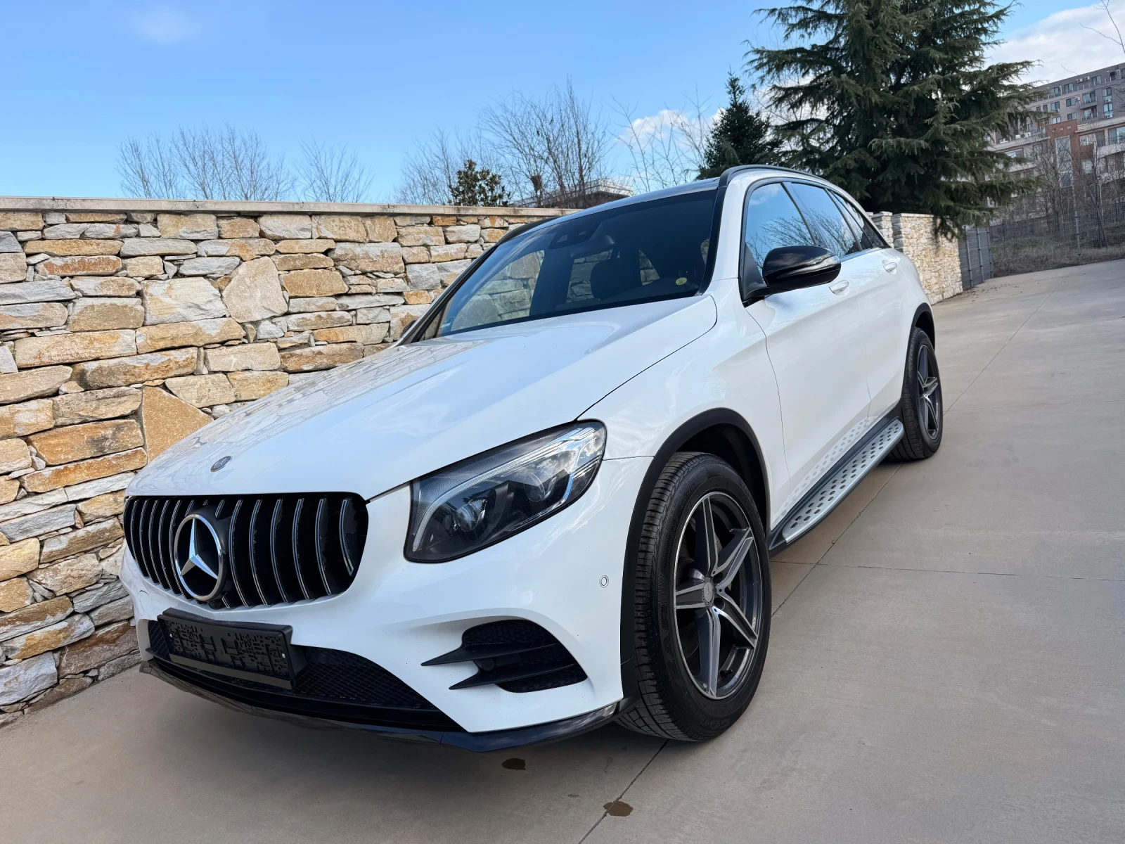 Mercedes-Benz GLC 220 AMG LINE 9G-TRONIC 4MATIC - изображение 2