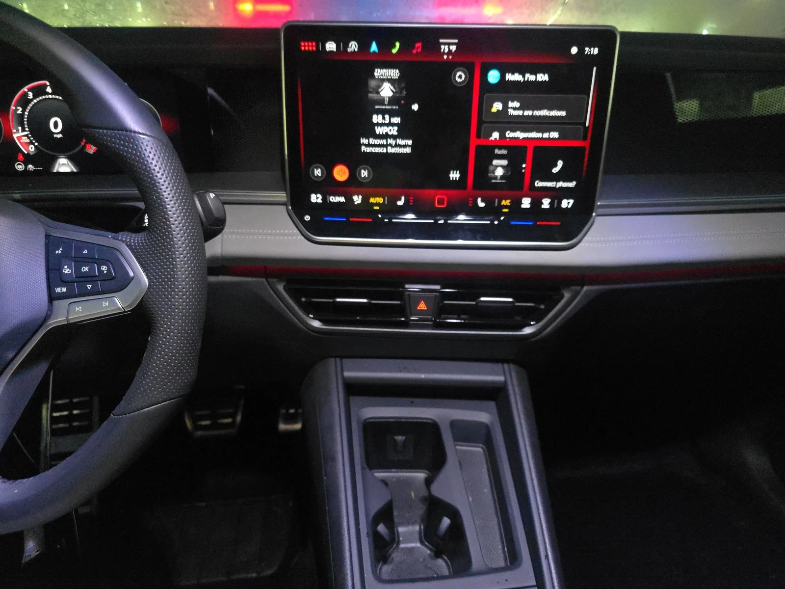 VW Tiguan SE R-Line Black, снимка 9 - Автомобили и джипове - 53826335