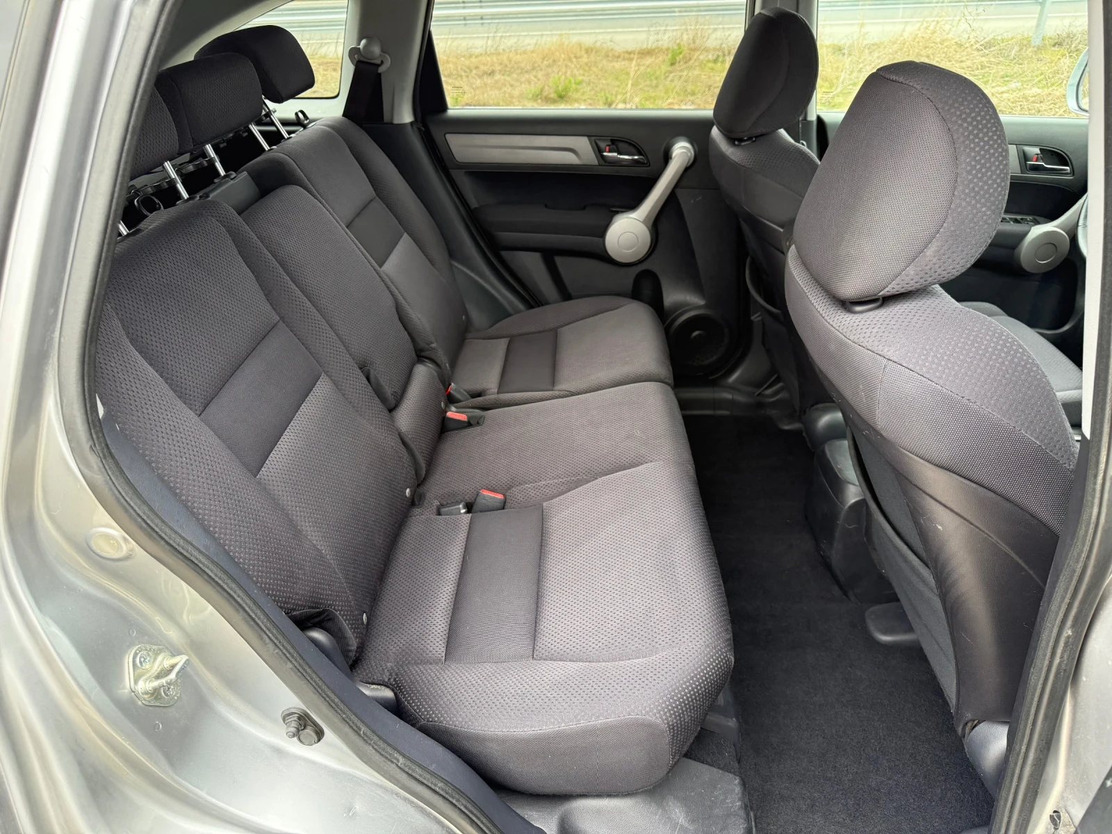 Honda Cr-v 2.2 i-CDTi 140кс / 4X4 / NAVI / CAMERA / BLUETOOTH, снимка 13 - Автомобили и джипове - 53918088