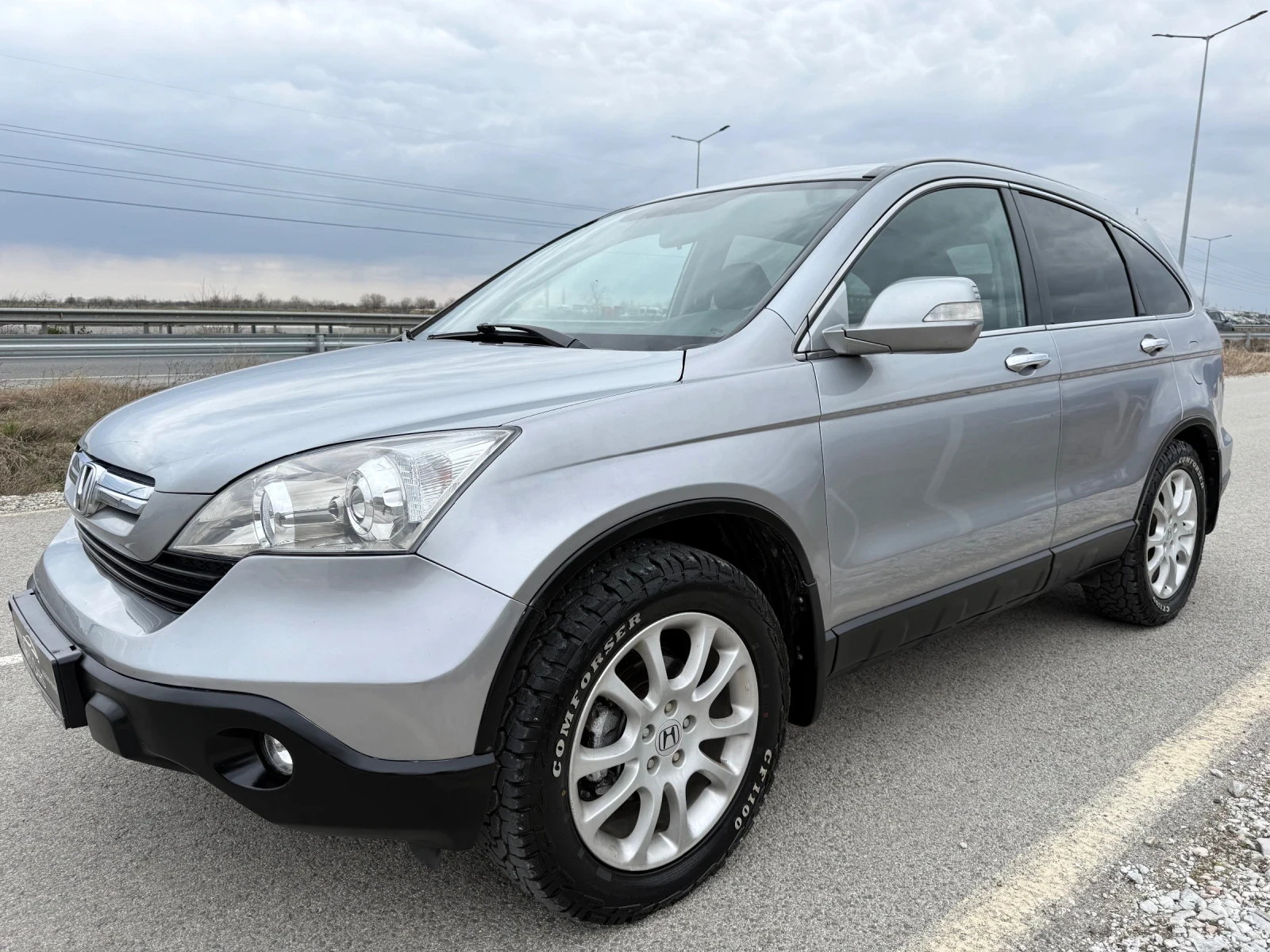 Honda Cr-v 2.2 i-CDTi 140кс / 4X4 / NAVI / CAMERA / BLUETOOTH, снимка 3 - Автомобили и джипове - 53918088