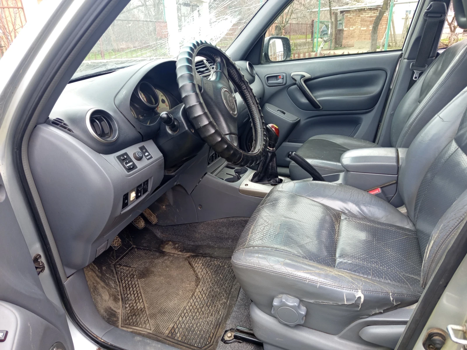 Toyota Rav4 | Mobile.bg � ����������� 4