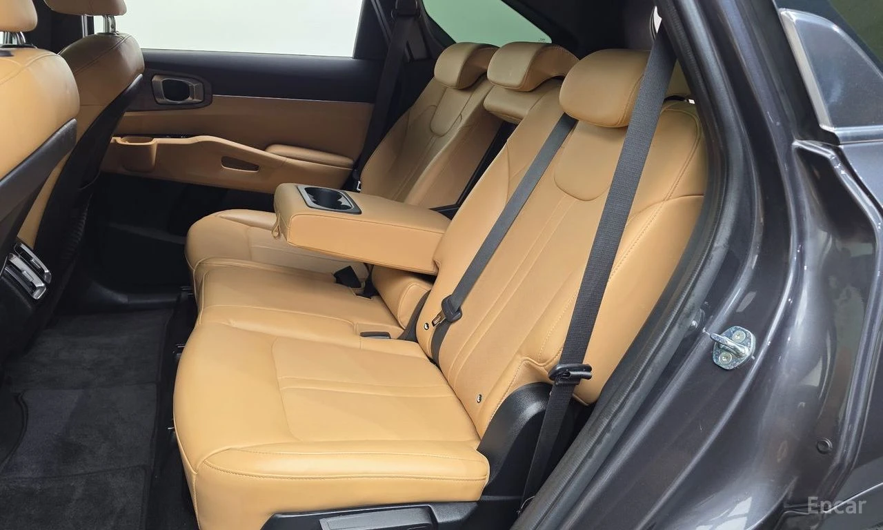 Kia Sorento 1.6 Hybrid* Prestige 4x4* ПОДГРЕВ* ОБДУХВАНЕ* , снимка 14 - Автомобили и джипове - 54868801