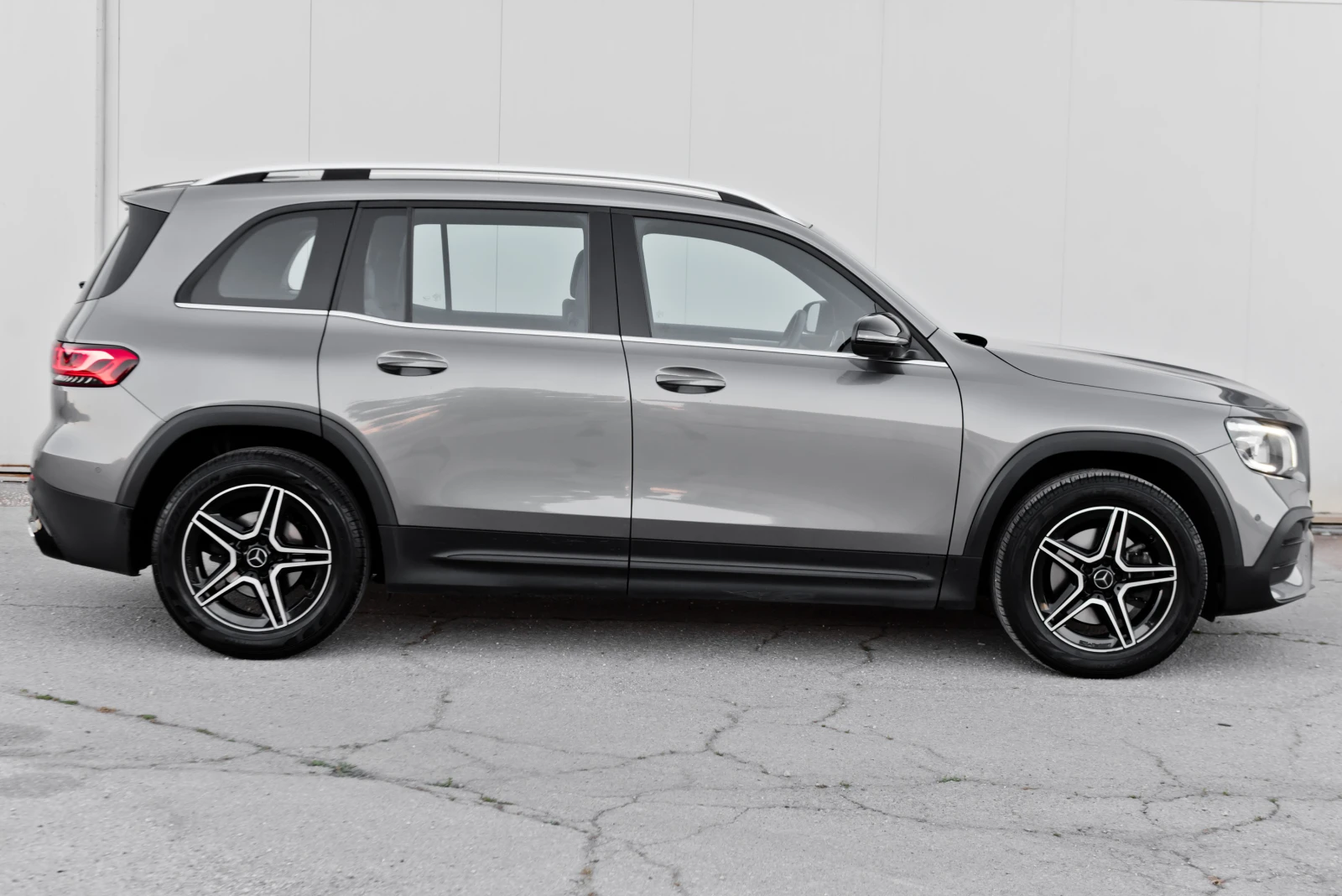 Mercedes-Benz GLB 200 AMG, снимка 6 - Автомобили и джипове - 54914863