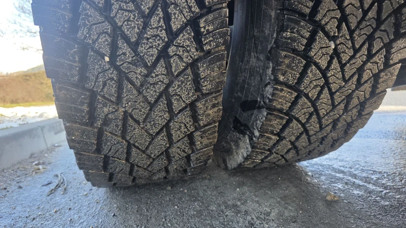 Volvo Fh 460 EURO 6 Компресор, снимка 9 - Камиони - 53389859