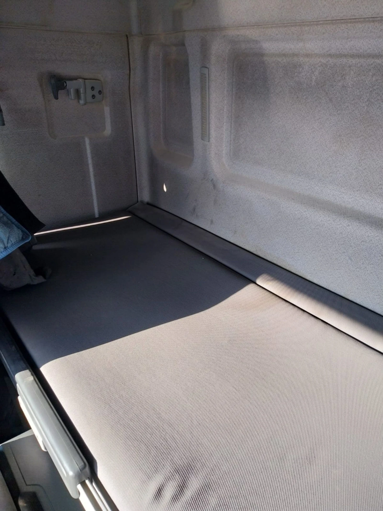 Man 41 Tga  41  480 | Mobile.bg � ����������� 9