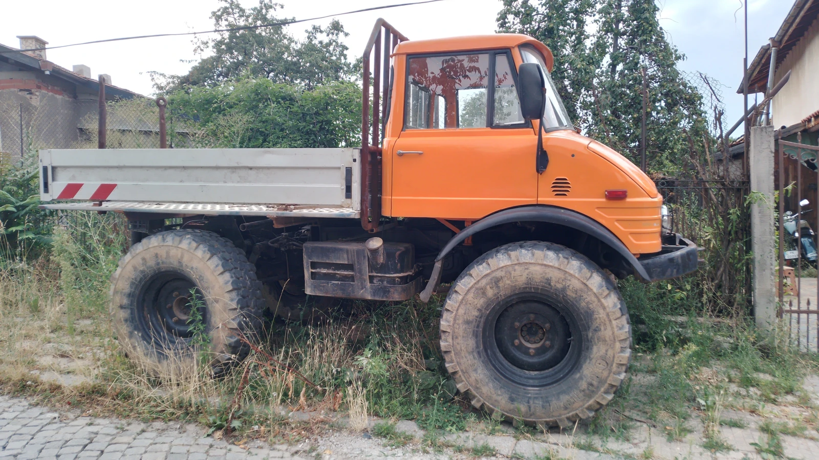Mercedes-Benz UNIMOG 406 a