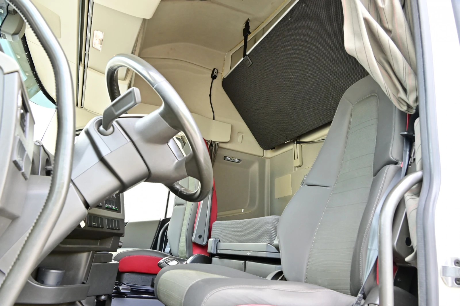 Volvo Fh 500 Борд 2.8м, снимка 10 - Камиони - 55936582