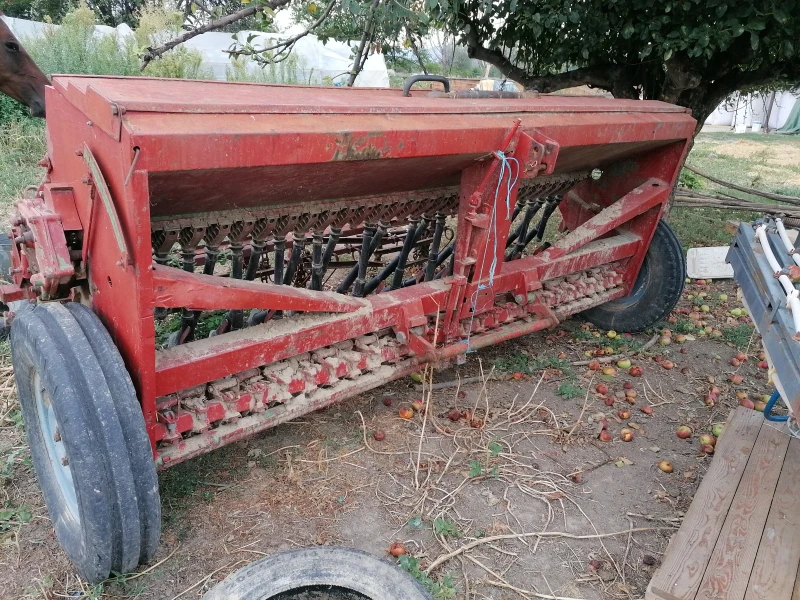 Сеялка Hassia, снимка 2 - Селскостопанска техника - 52612072