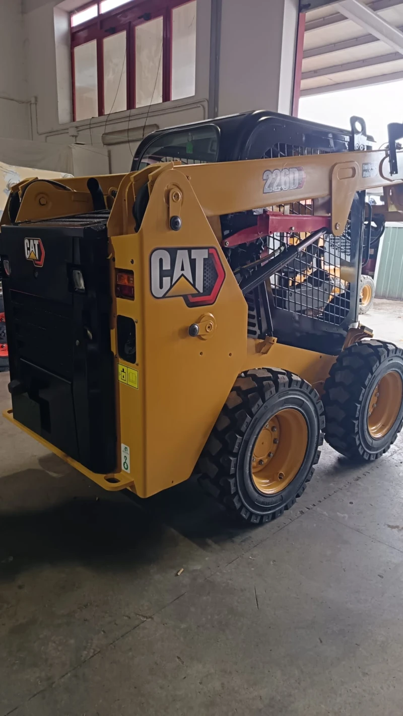 Мини челни товарачи Cat 226D3-3500часа., снимка 3 - Индустриална техника - 53282391