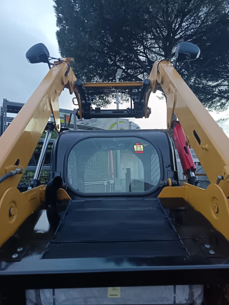 Мини челни товарачи Cat 226D3-3500часа., снимка 5 - Индустриална техника - 53282391