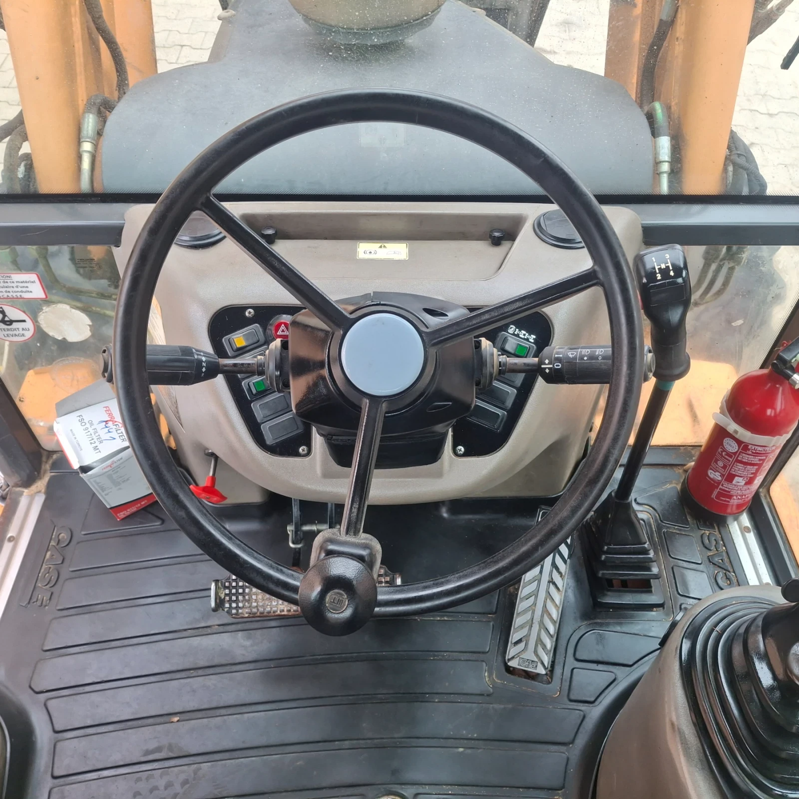 Багер Case 580SR Джоестици, снимка 5 - Индустриална техника - 54016456