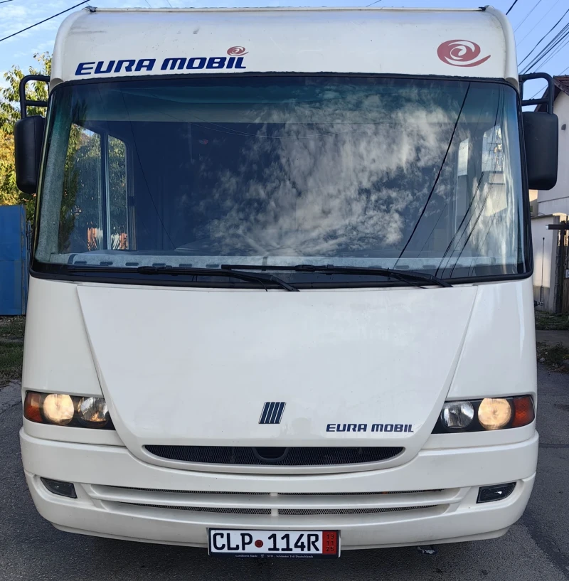 Кемпер Euramobil 635LS Климатик, снимка 2 - Каравани и кемпери - 52196004