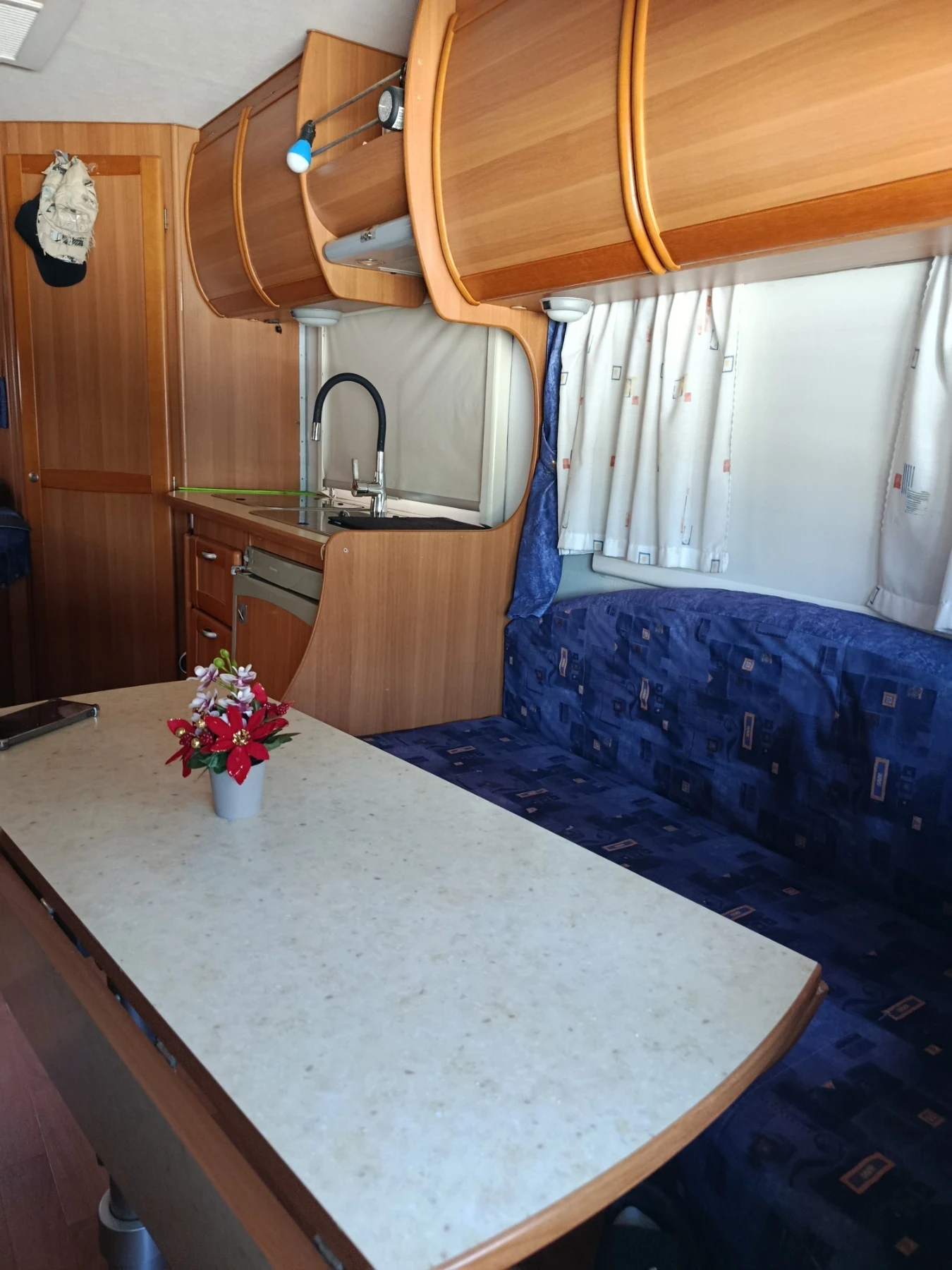 Кемпер ROLLER TEAM Fiat Ducato, снимка 15 - Каравани и кемпери - 55421008