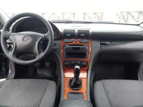 Mercedes-Benz C 220, снимка 12
