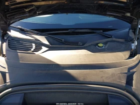 Porsche Taycan, снимка 10