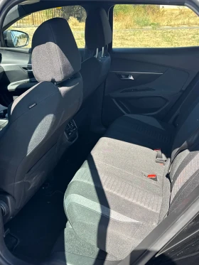 Peugeot 3008 1.5 ТОП СЪСТОЯНИЕ, снимка 12