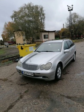 Mercedes-Benz C 220, снимка 2