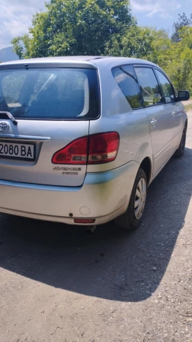 Обява за продажба на Toyota Avensis verso 2.0 TD ~3 800 лв. - изображение 3