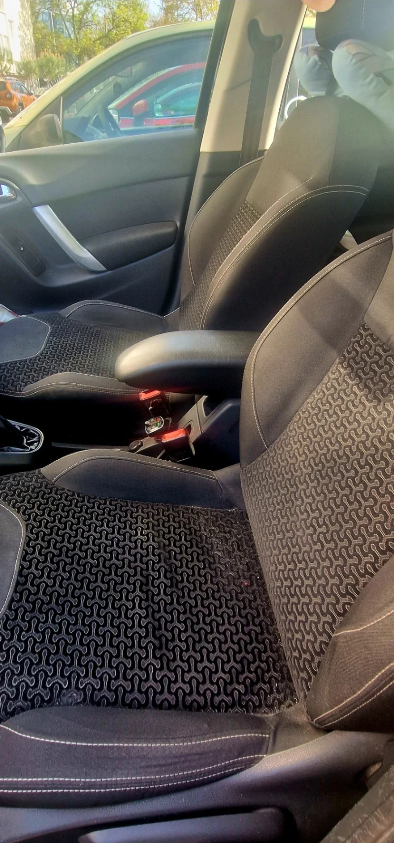 Citroen C3 1.6 hdi, снимка 7 - Автомобили и джипове - 49636821