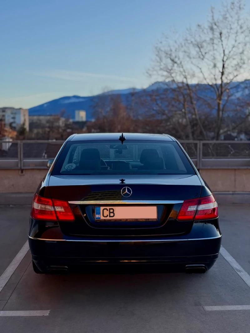 Mercedes-Benz E 350 CDI BlueEfficiency, снимка 4 - Автомобили и джипове - 53175161